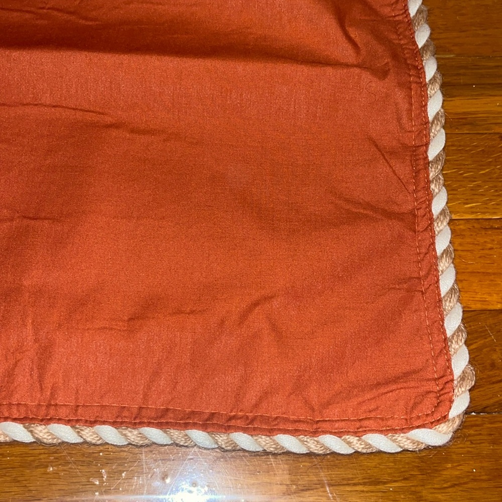 🌷 Threshold Orange Table Runner - Burlap Style fully lined - Picture 2 of 4